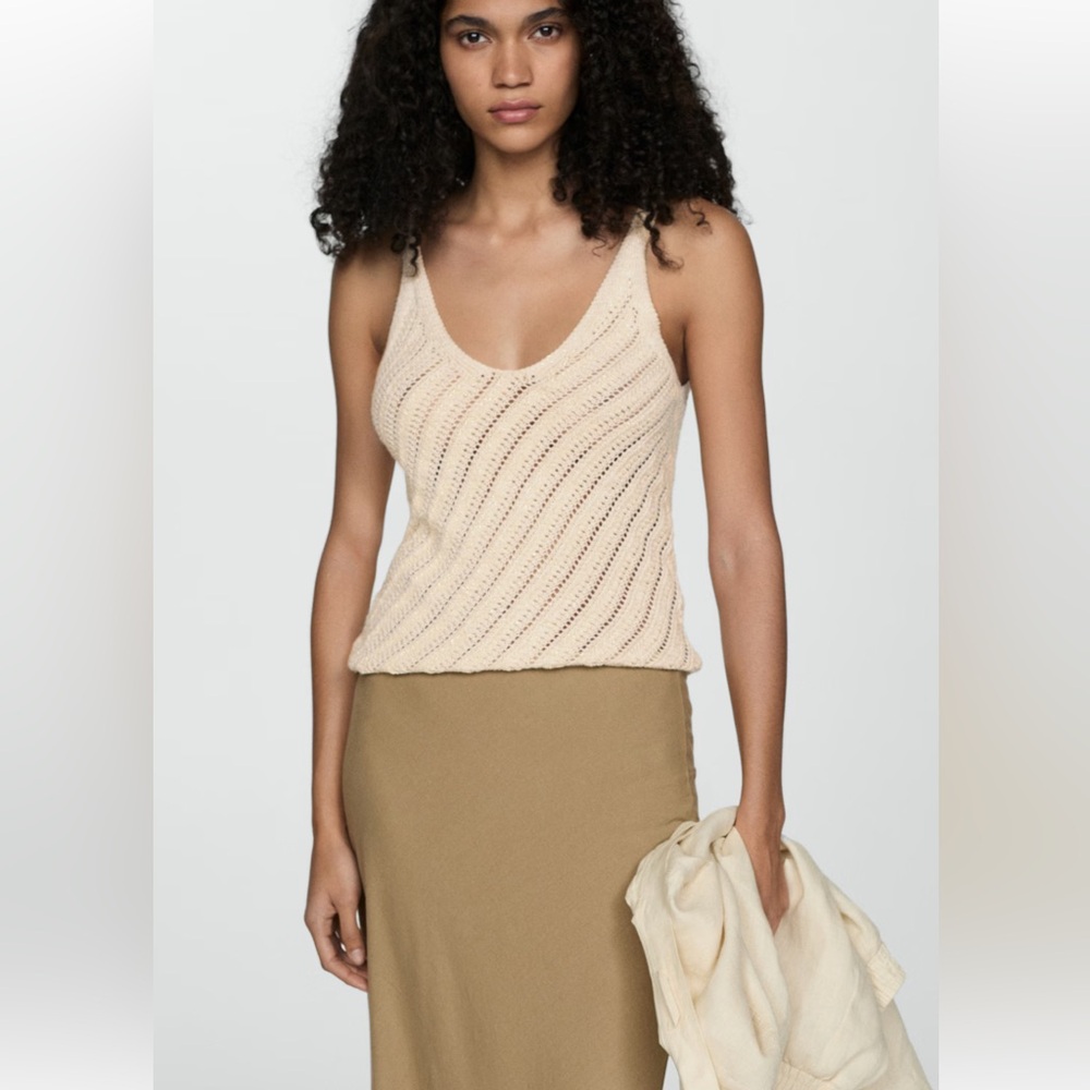 New knit top xs s light beige with gold